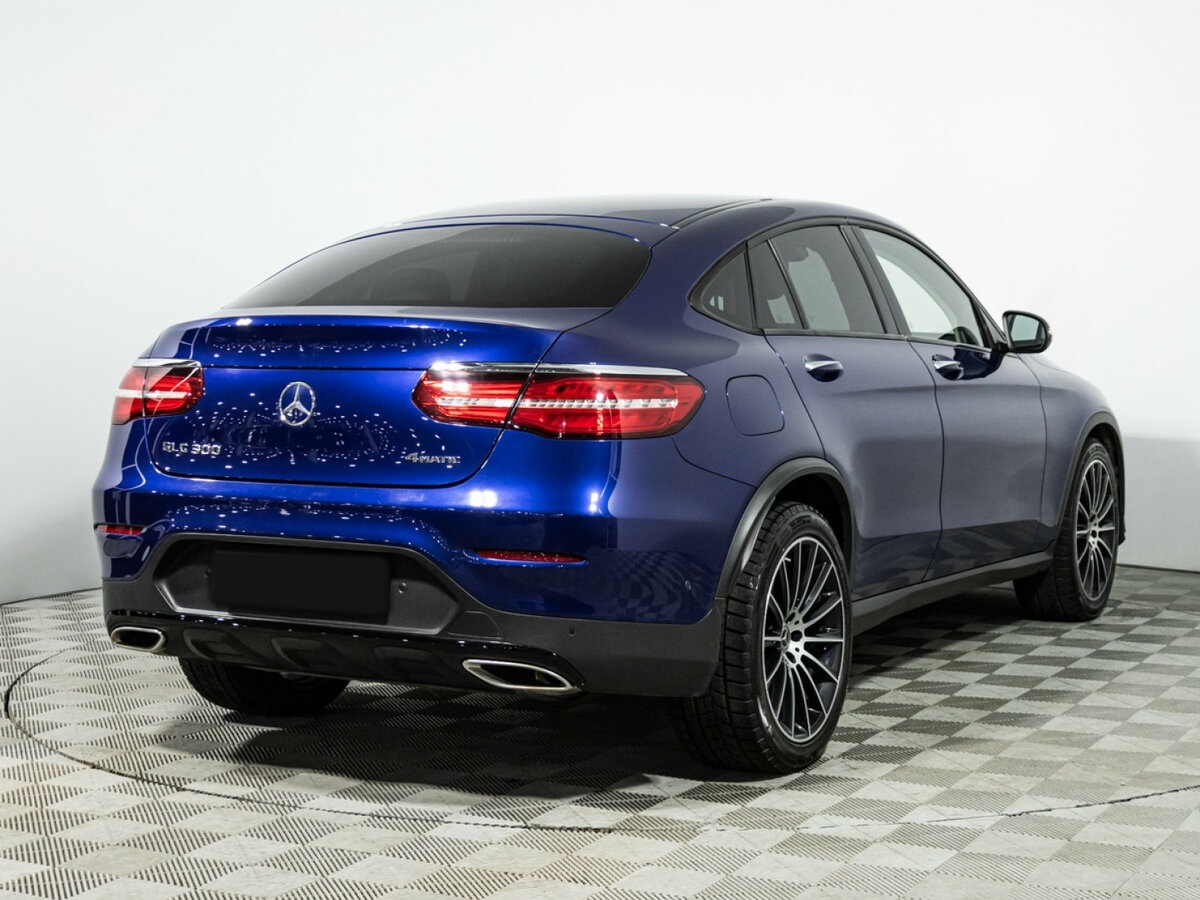 Mercedes-Benz GLC Coupe 2017 года с пробегом. Фото: #4