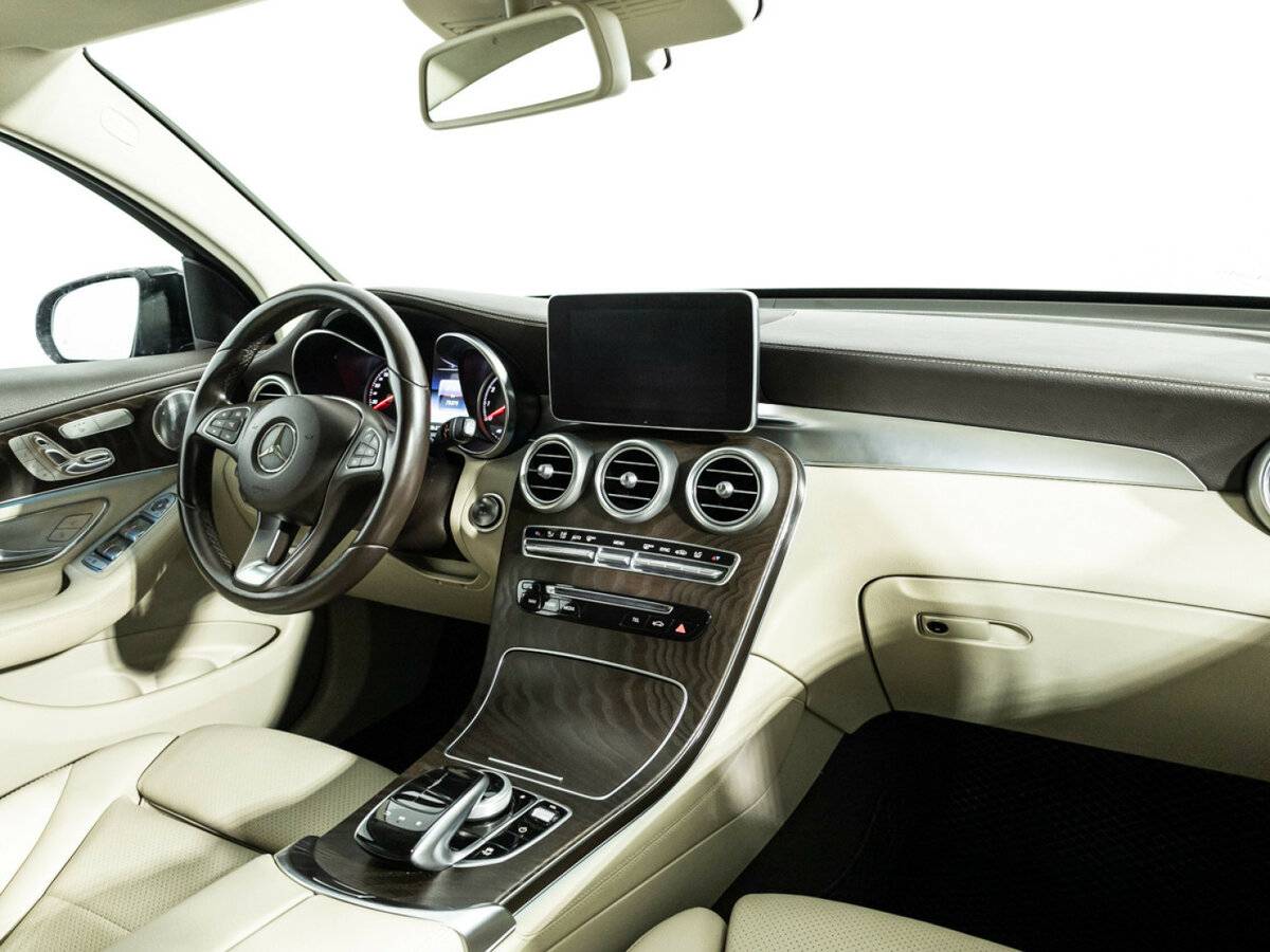 Mercedes-Benz GLC Coupe 2017 года с пробегом. Фото: #8