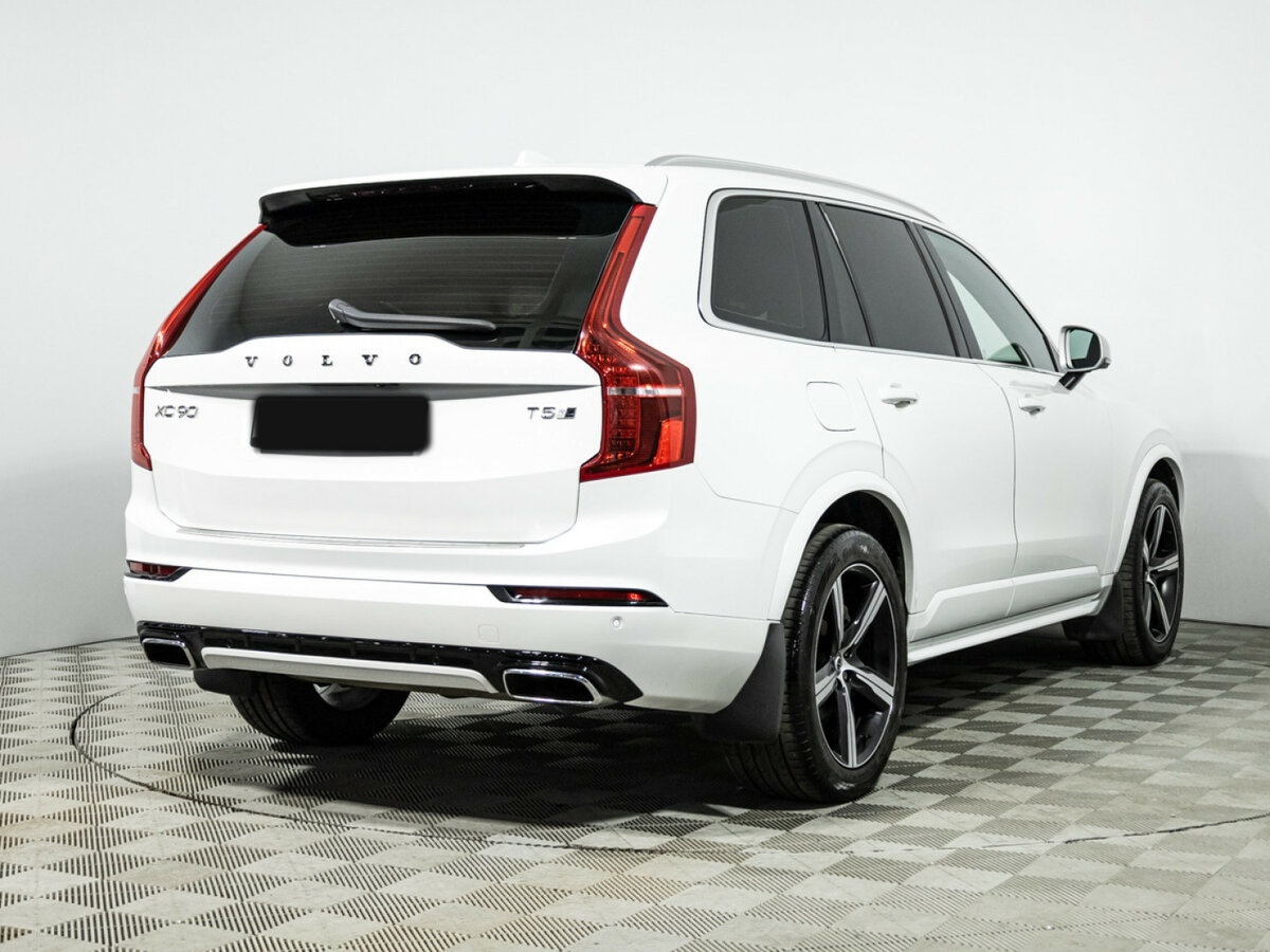 Volvo XC90 2018 года с пробегом. Фото: #3