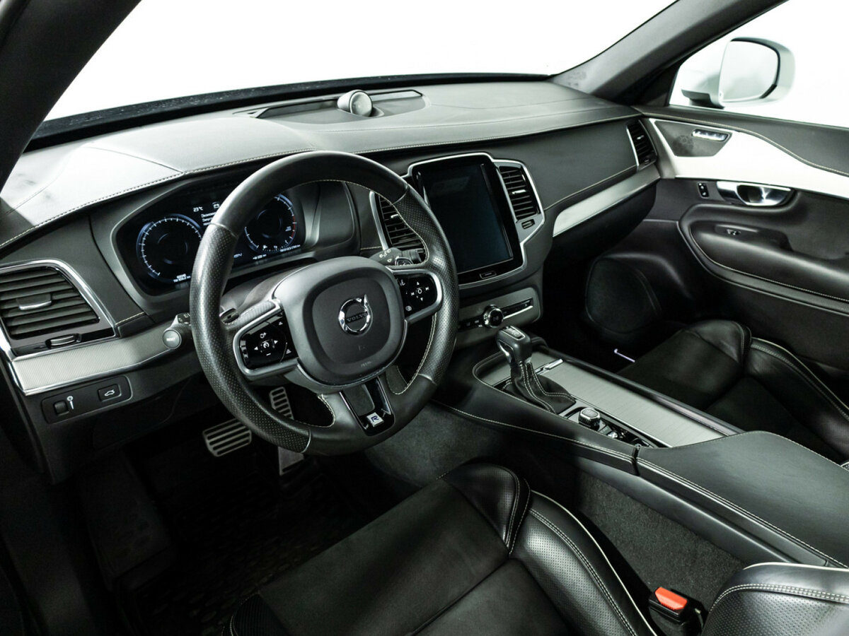 Volvo XC90 2018 года с пробегом. Фото: #8