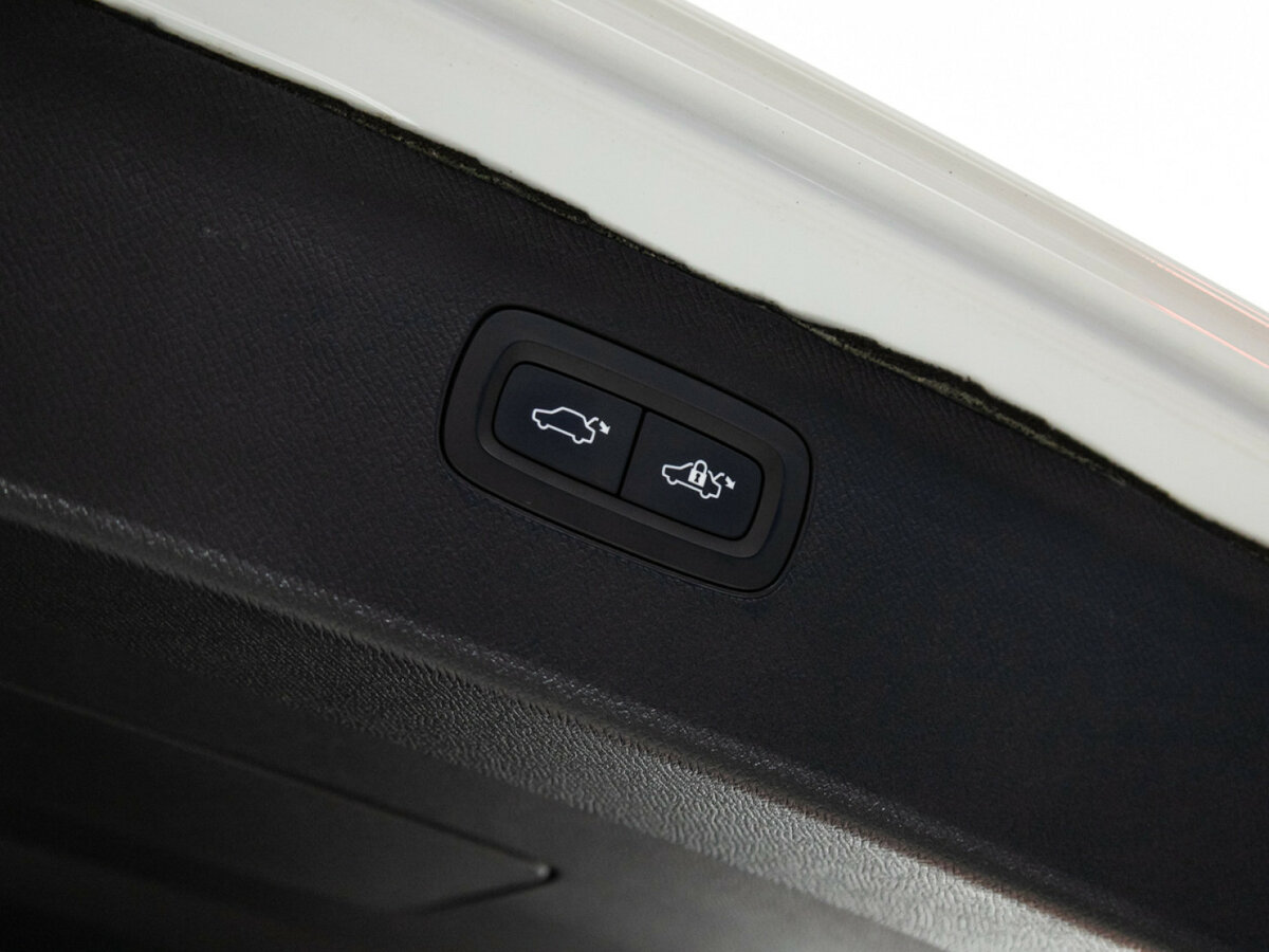 Volvo XC90 2018 года с пробегом. Фото: #23