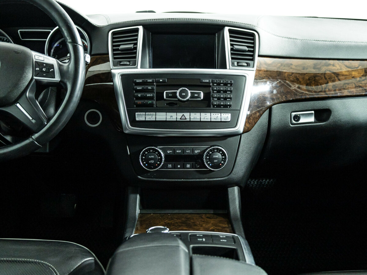 Mercedes-Benz GL-Класс 2013 года с пробегом. Фото: #13