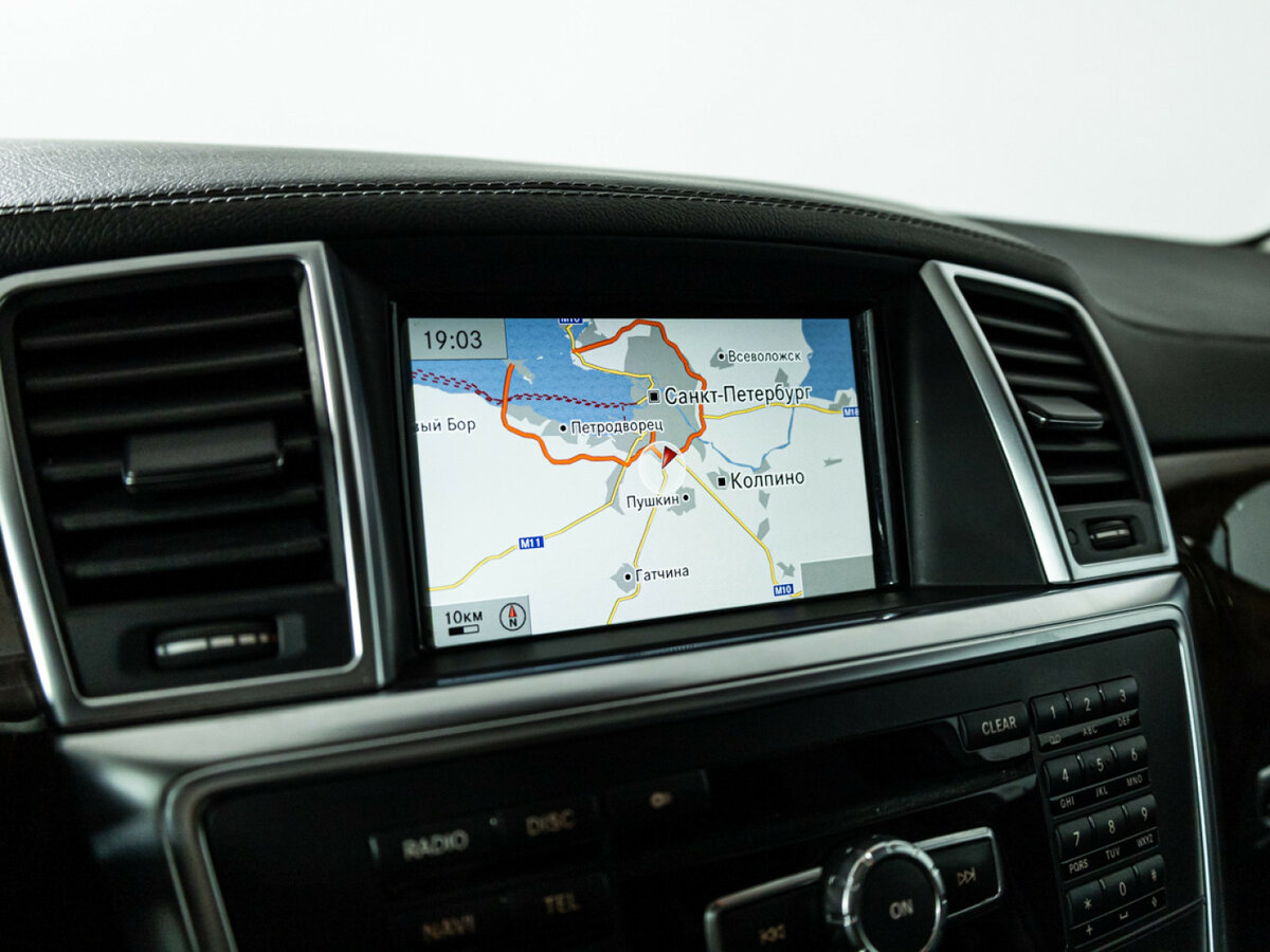 Mercedes-Benz GL-Класс 2013 года с пробегом. Фото: #17