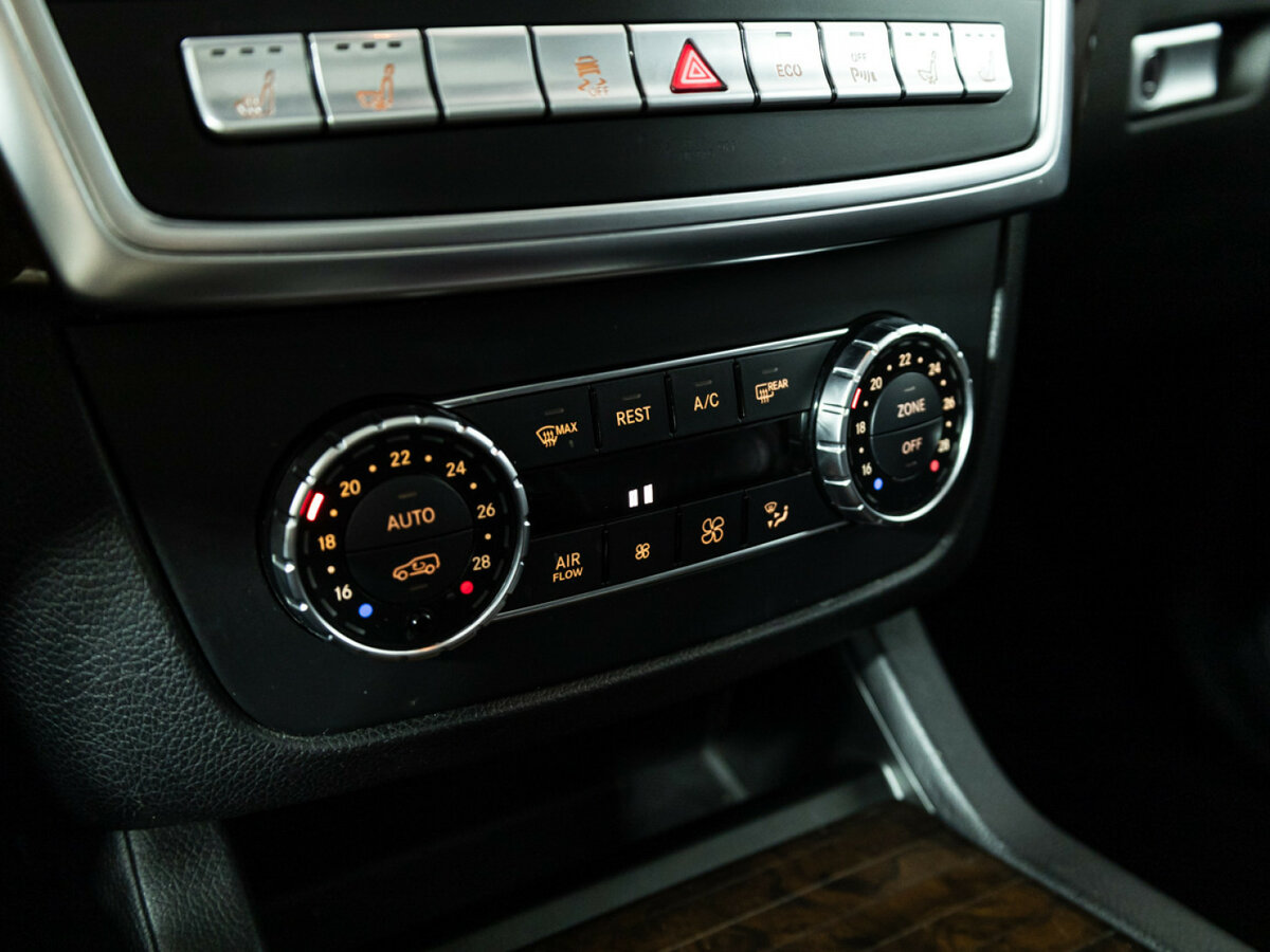 Mercedes-Benz GL-Класс 2013 года с пробегом. Фото: #19