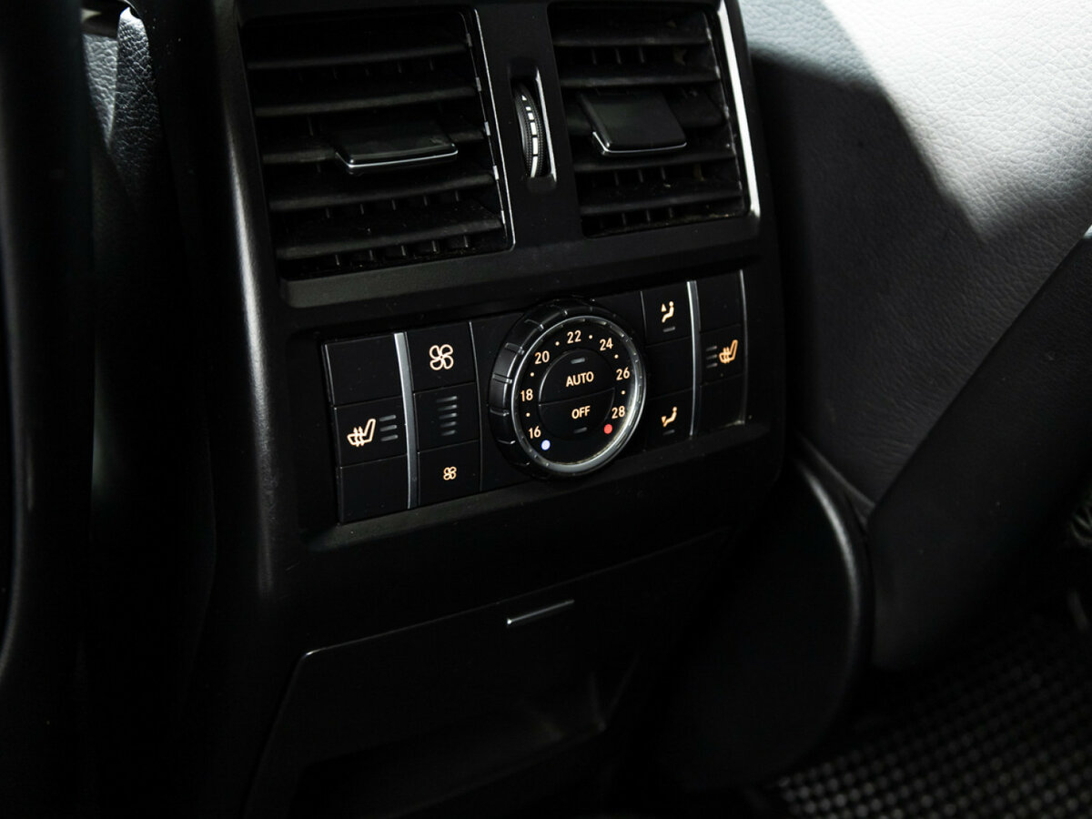 Mercedes-Benz GL-Класс 2013 года с пробегом. Фото: #22