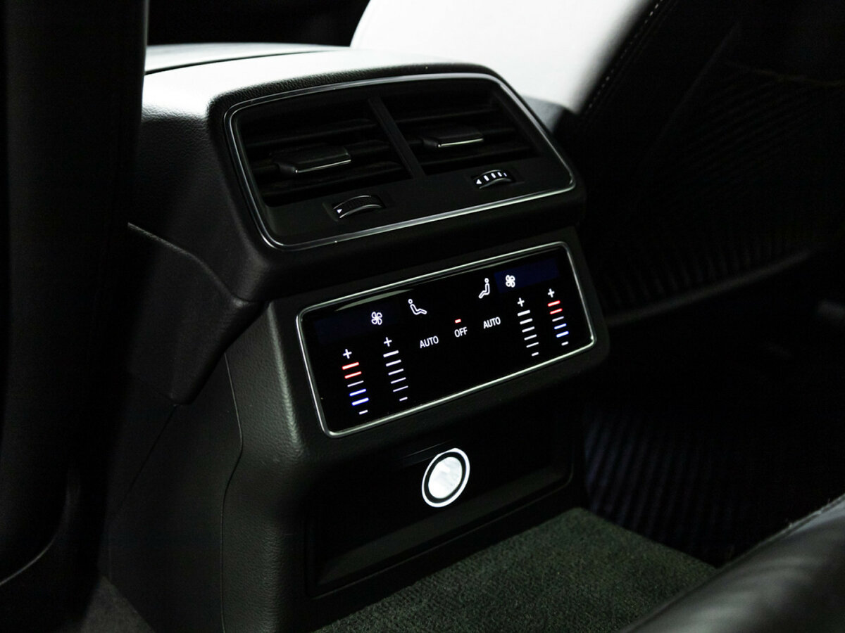 Audi A6 2018 года с пробегом. Фото: #18