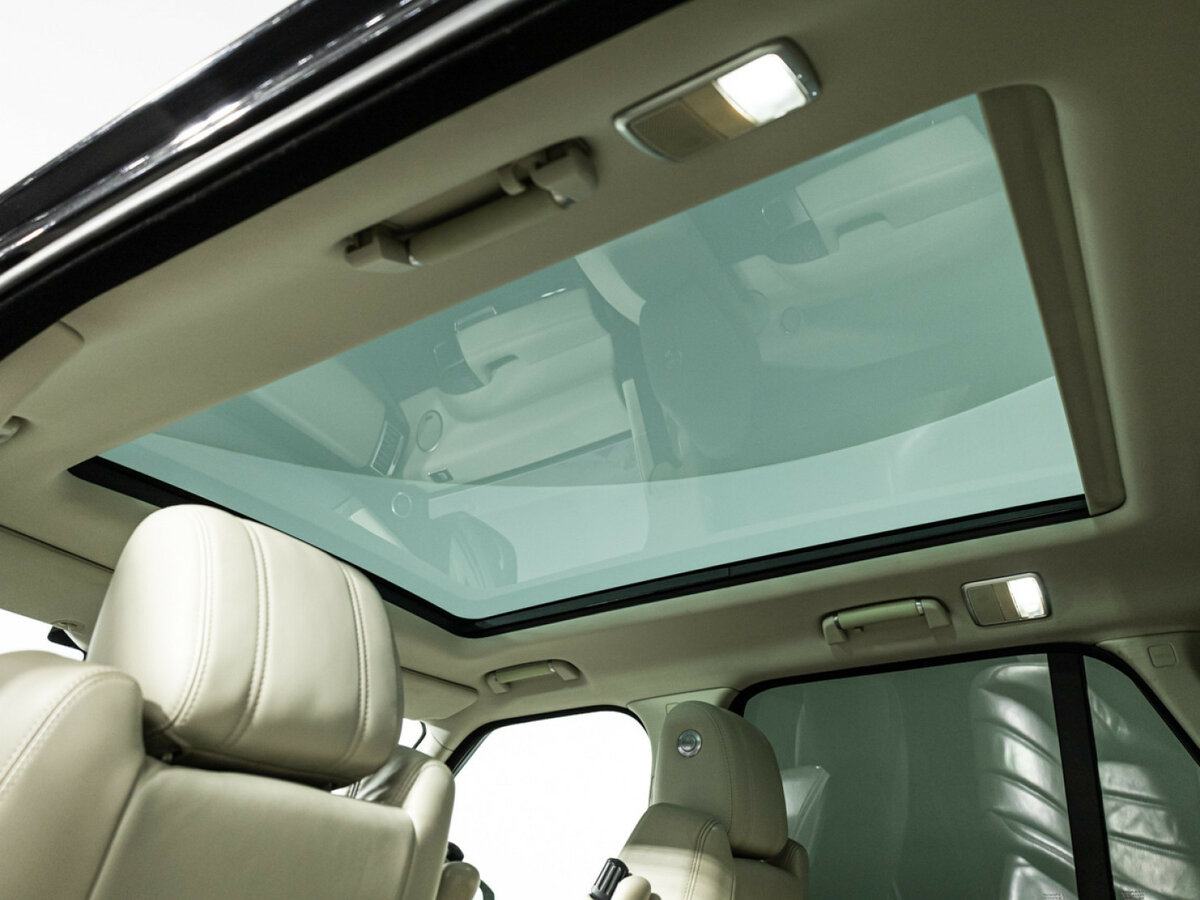 Land Rover Range Rover 2015 года с пробегом. Фото: #14