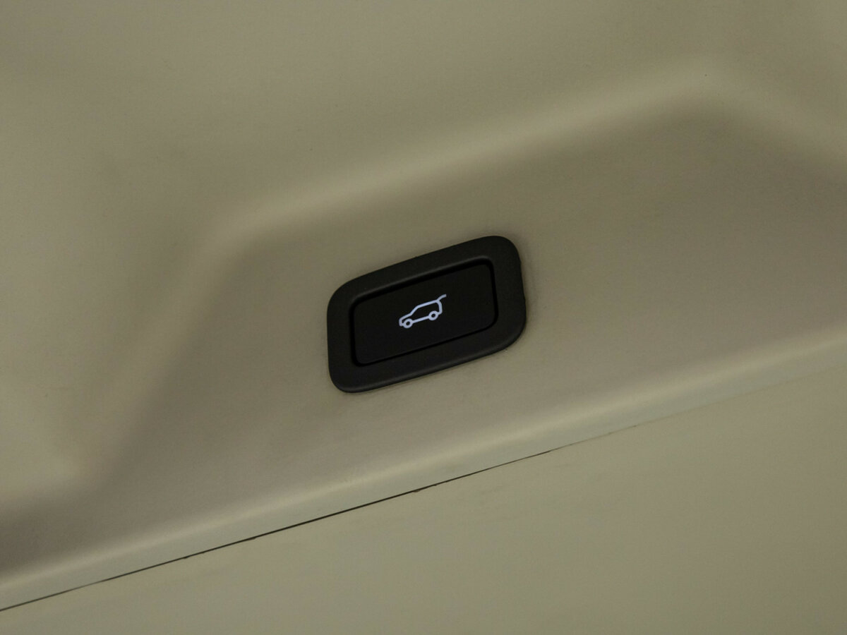 Land Rover Range Rover 2015 года с пробегом. Фото: #15