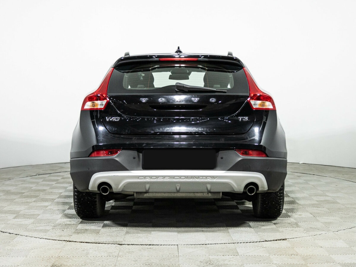 Volvo V40 Cross Country 2017 года с пробегом. Фото: #5
