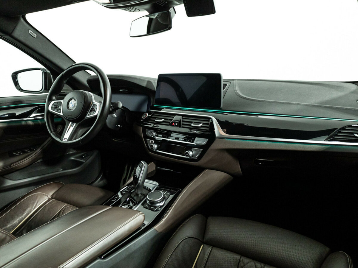 BMW 5 серии 2022 года с пробегом. Фото: #6