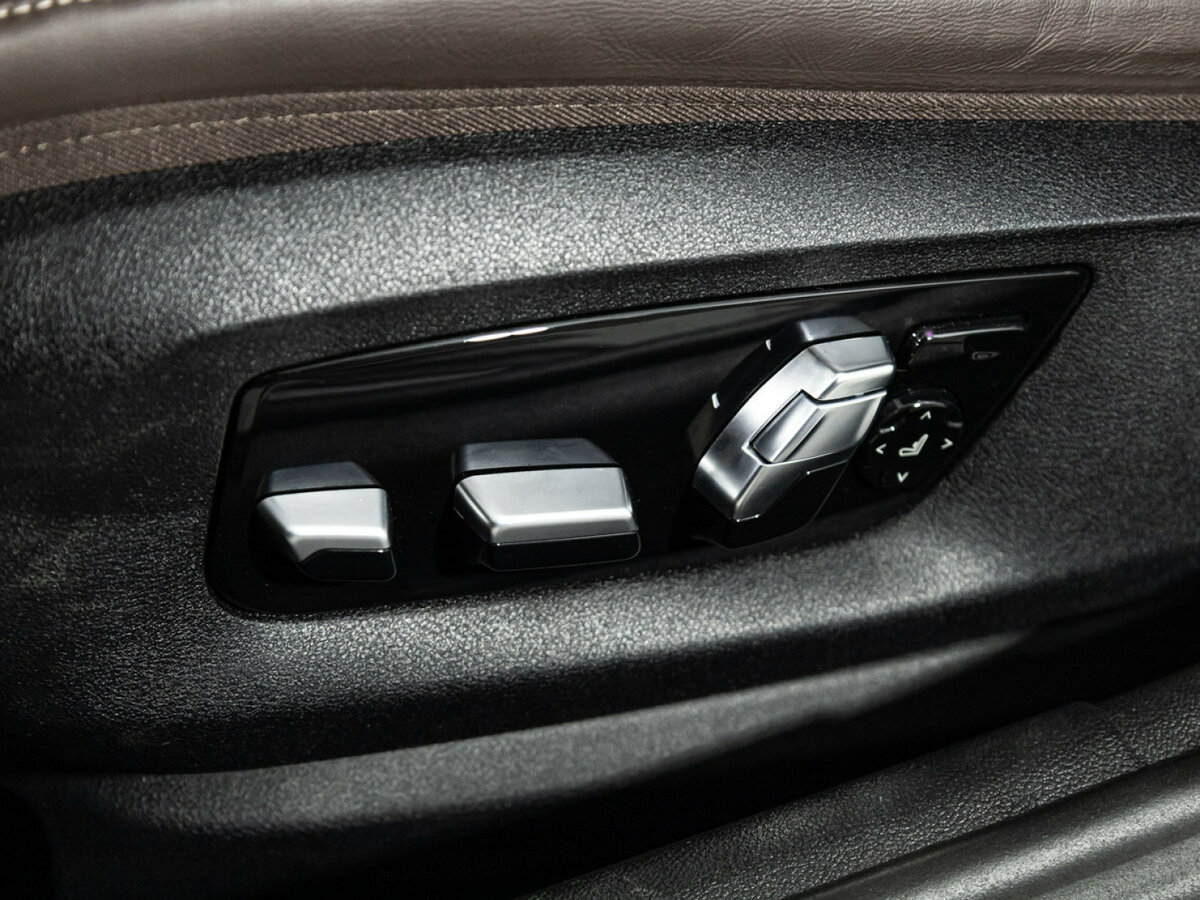 BMW 5 серии 2022 года с пробегом. Фото: #12