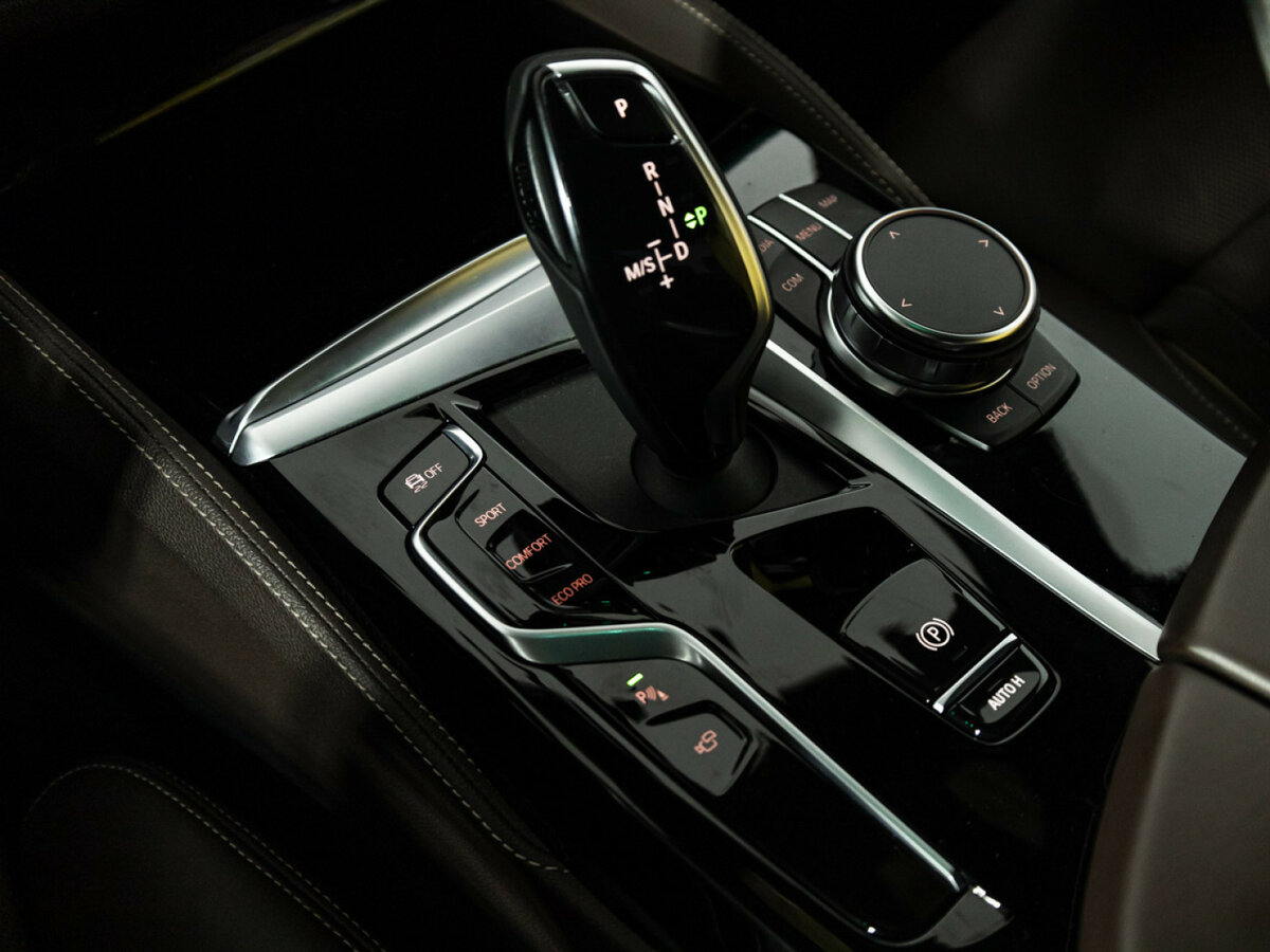 BMW 5 серии 2022 года с пробегом. Фото: #22