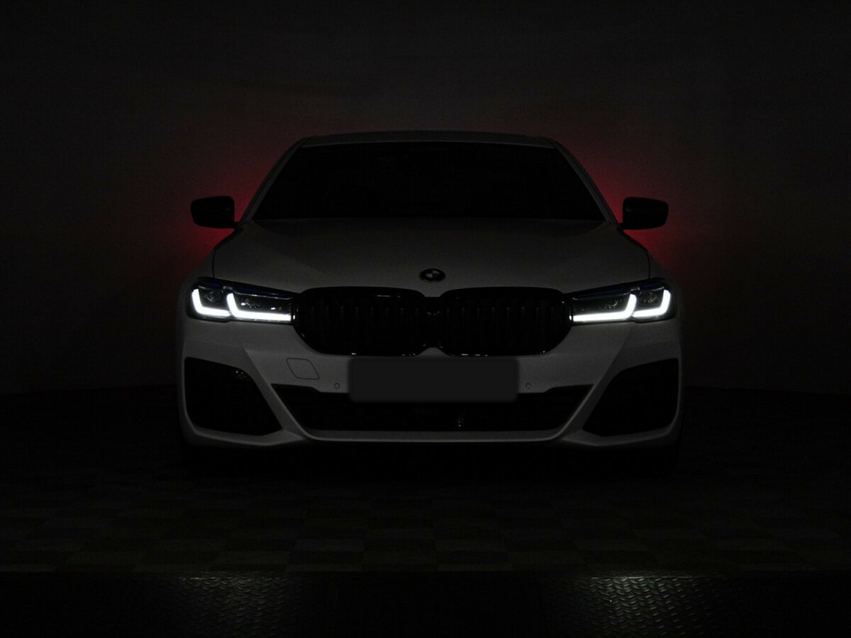 BMW 5 серии 2022 года с пробегом. Фото: #32