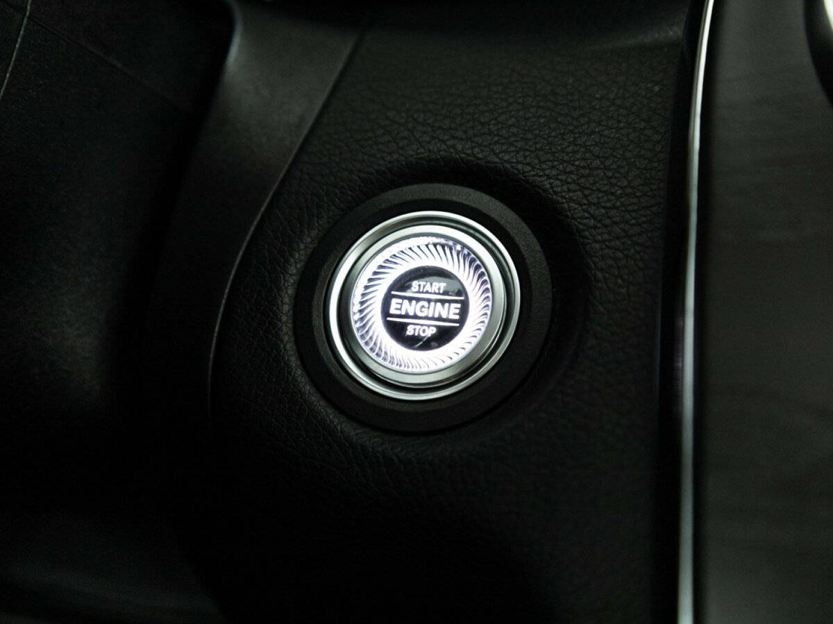 Mercedes-Benz C-Класс 2019 года с пробегом. Фото: #20