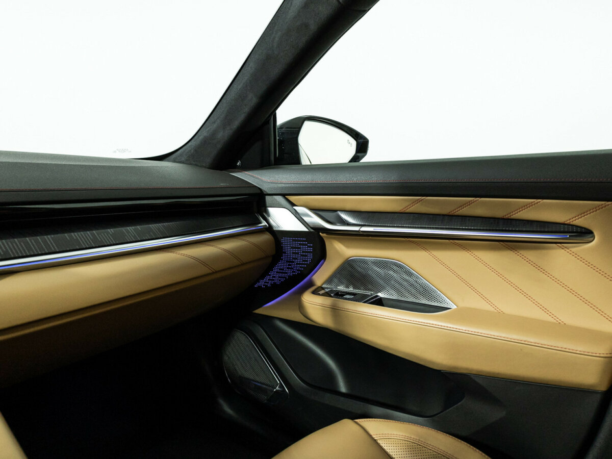 Zeekr 001 2023 года с пробегом. Фото: #18