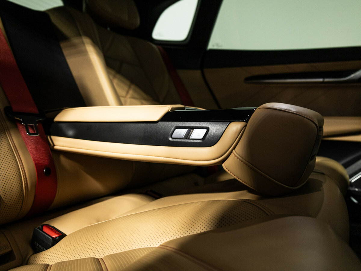 Zeekr 001 2023 года с пробегом. Фото: #24