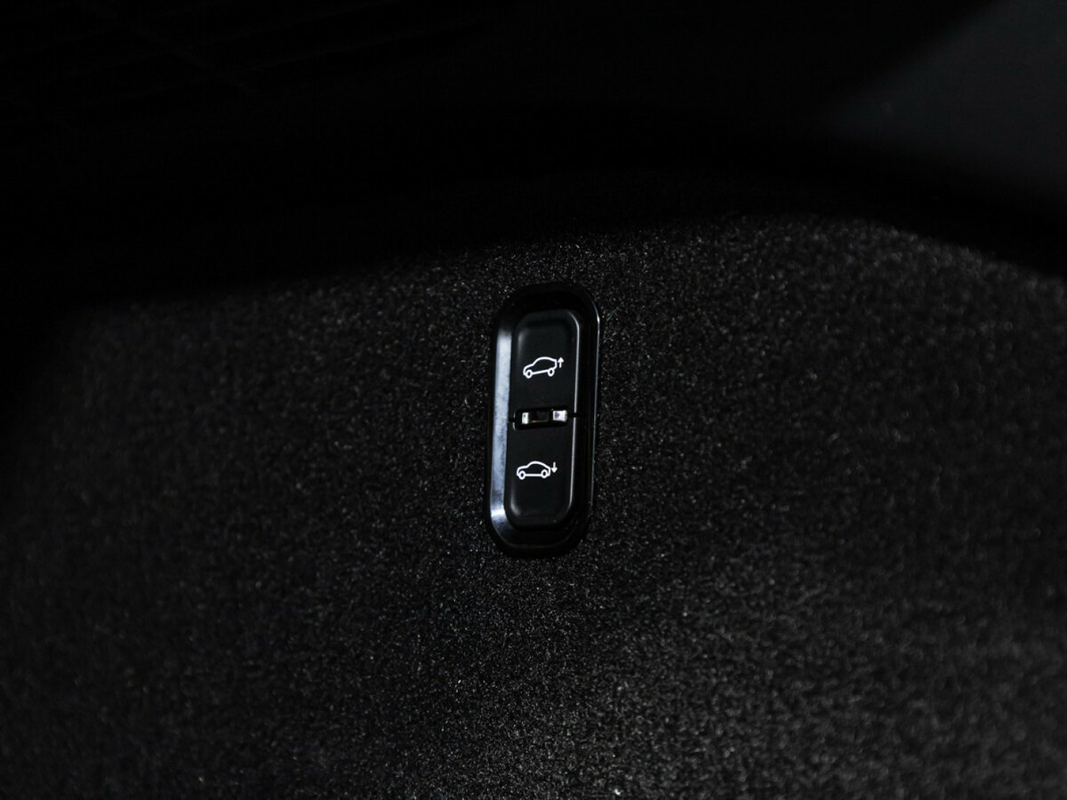 Zeekr 001 2023 года с пробегом. Фото: #28