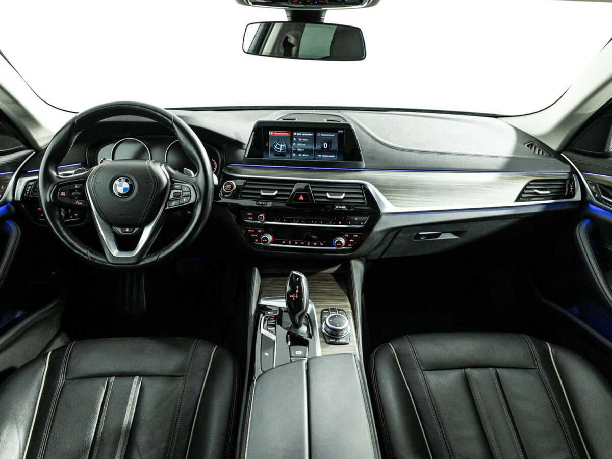 BMW 5 серии 2018 года с пробегом. Фото: #12