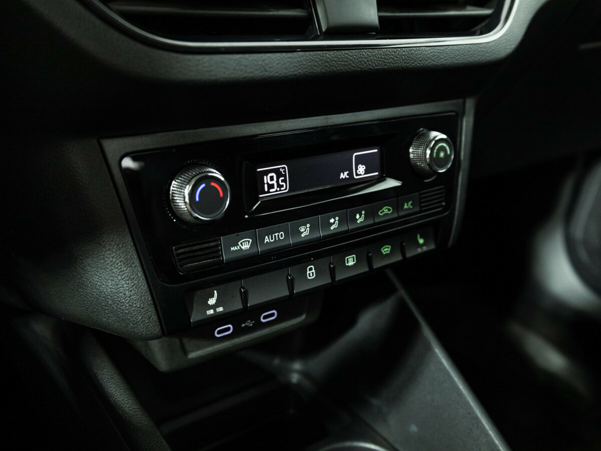 Б/У Шкода Рапид 2022 года. Фото: #15