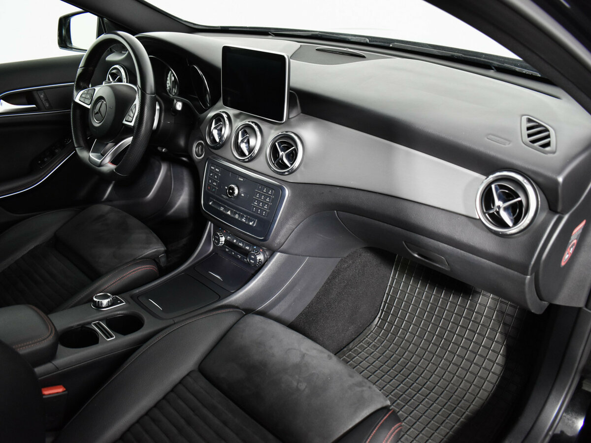 Mercedes-Benz GLA 2016 года с пробегом. Фото: #12