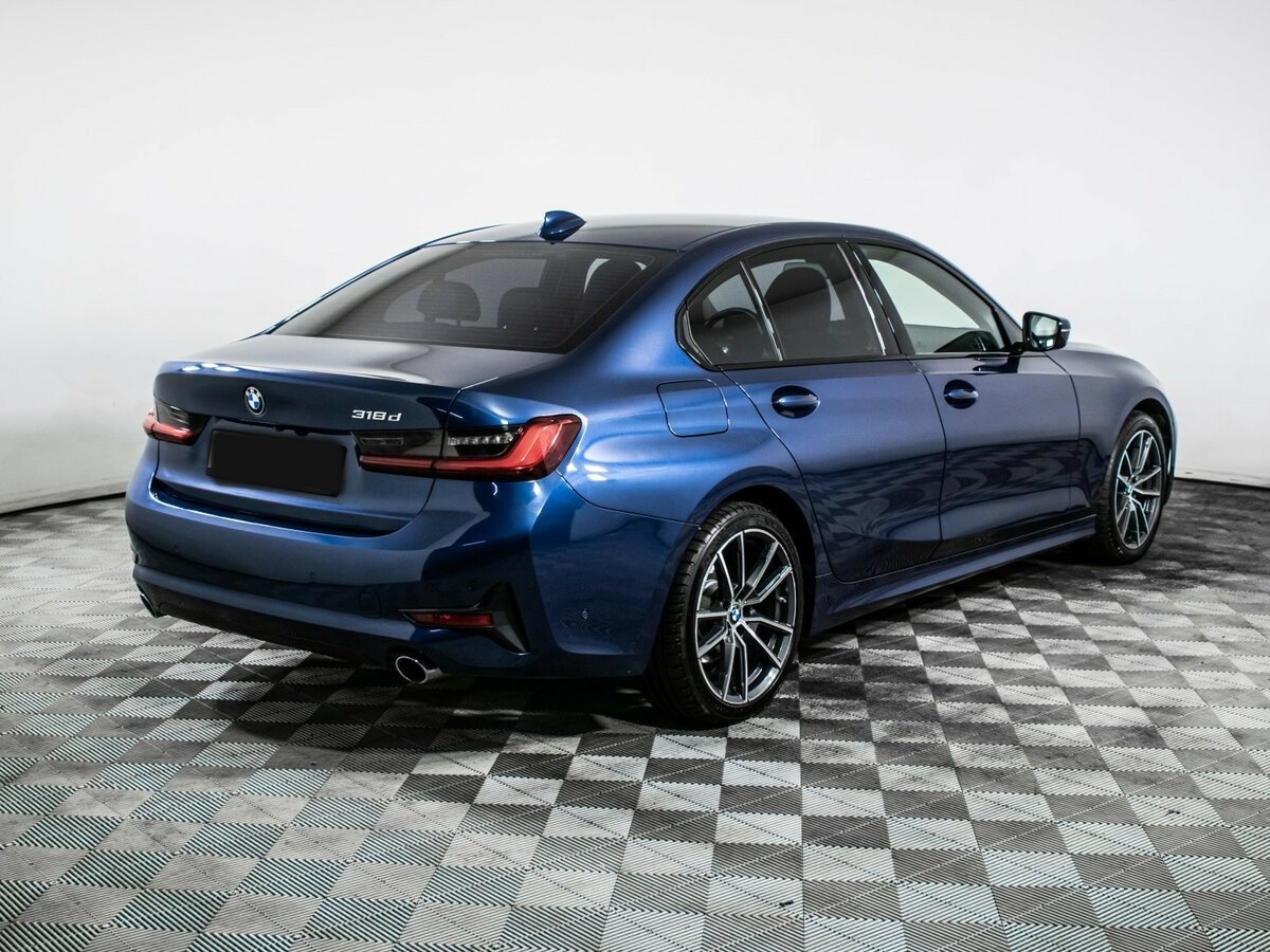 BMW 3 серии 2021 года с пробегом. Фото: #3