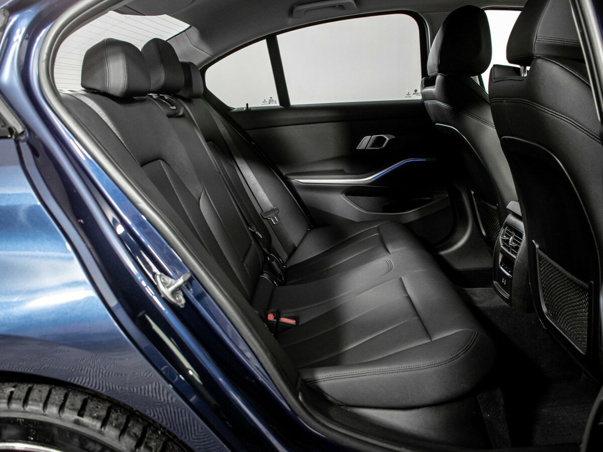 BMW 3 серии 2021 года с пробегом. Фото: #9