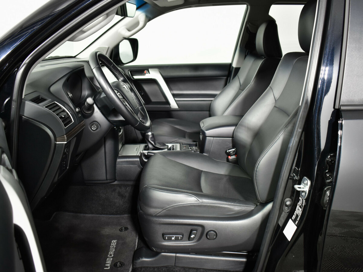 Toyota Land Cruiser Prado 2022 года с пробегом. Фото: #7