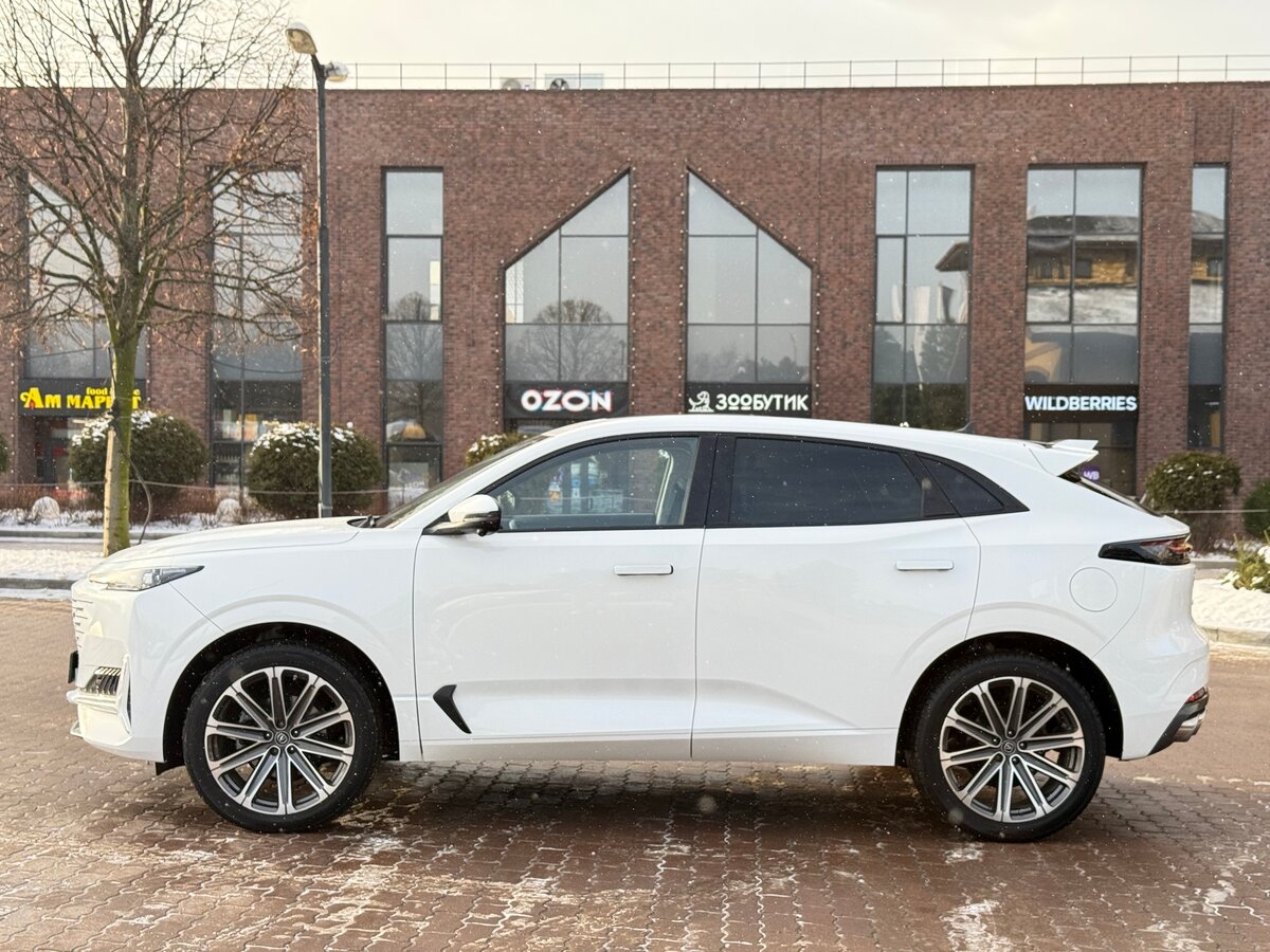 Changan UNI-K 2023 года с пробегом. Фото: #3