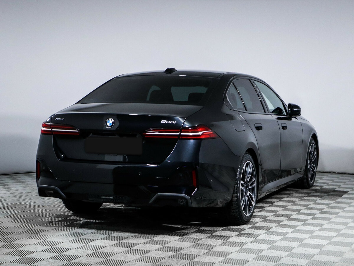 BMW 5 серии 2024 года с пробегом. Фото: #4