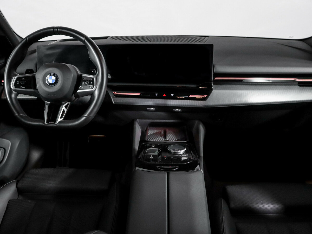 BMW 5 серии 2024 года с пробегом. Фото: #11