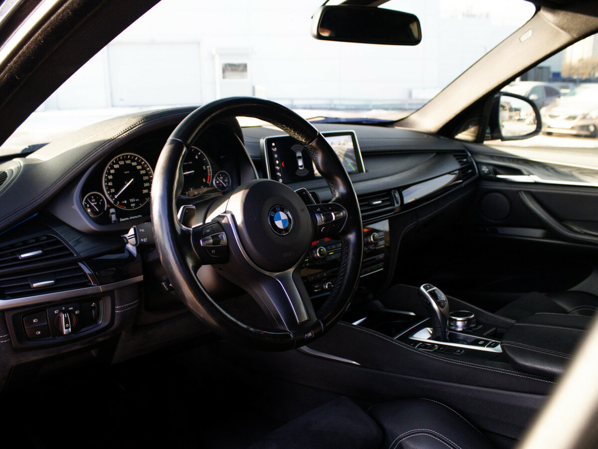BMW X6 2018 года с пробегом. Фото: #11