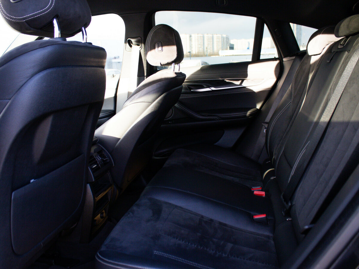 BMW X6 2018 года с пробегом. Фото: #12