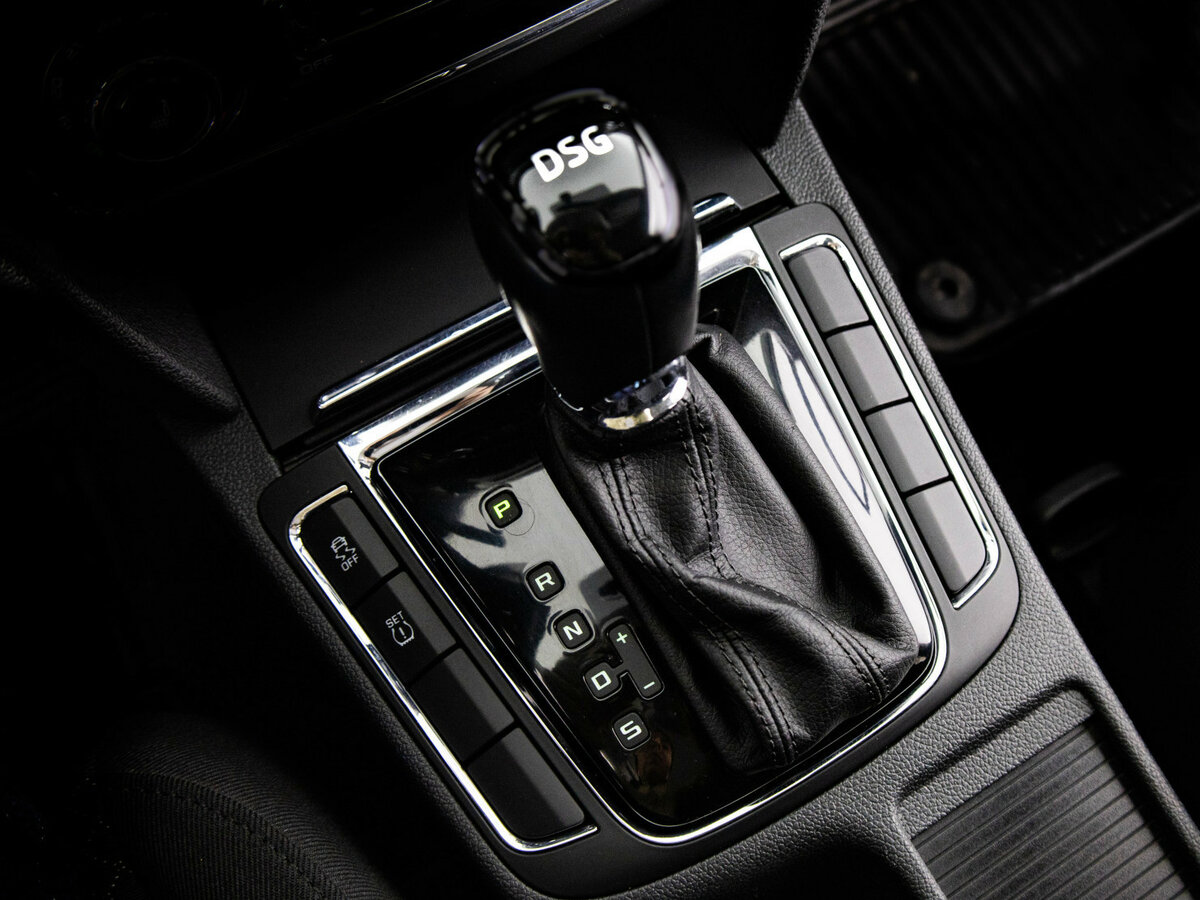 Skoda Superb 2014 года с пробегом. Фото: #13