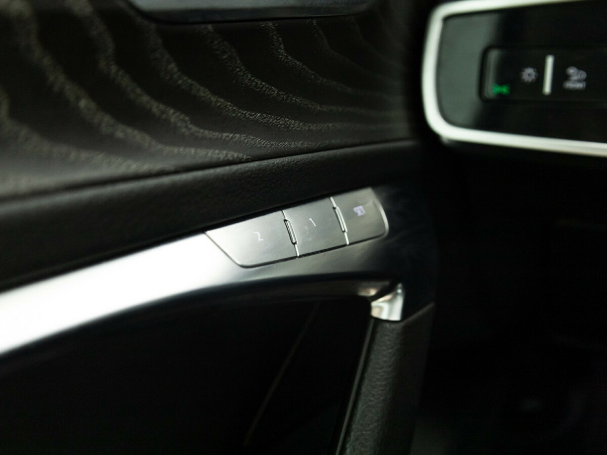 Audi A6 2021 года с пробегом. Фото: #15