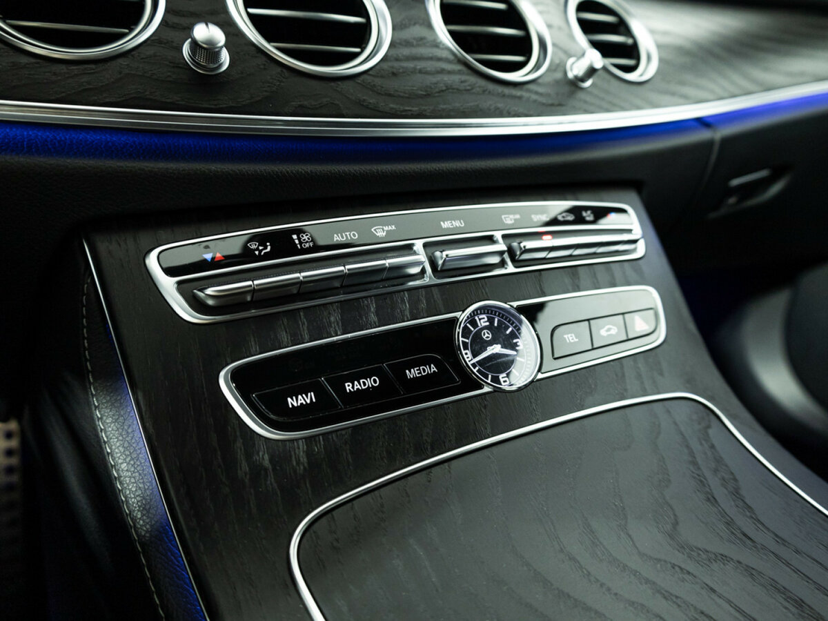 Mercedes-Benz E-Класс 2019 года с пробегом. Фото: #17