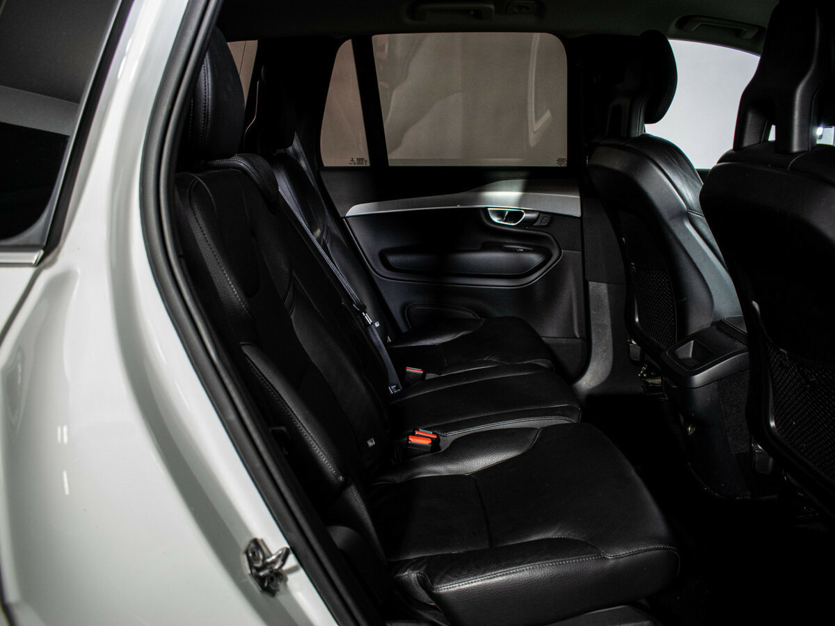 Volvo XC90 2019 года с пробегом. Фото: #8