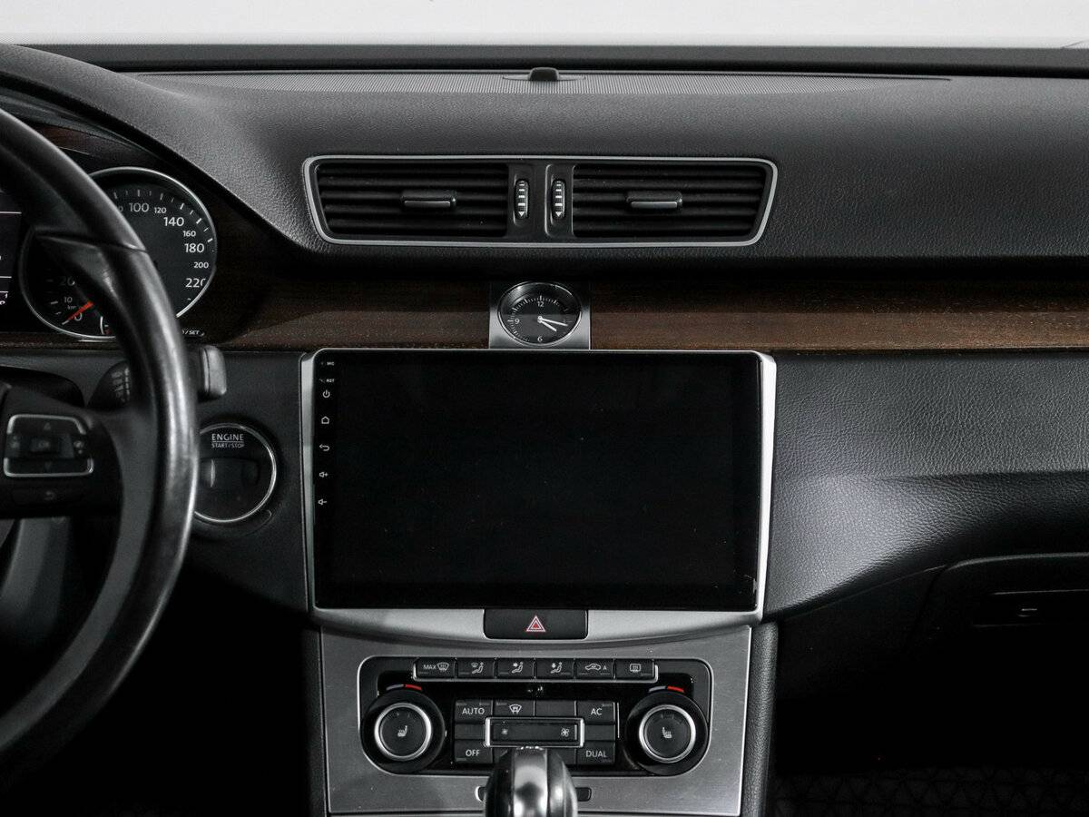 Volkswagen Passat 2011 года с пробегом. Фото: #9