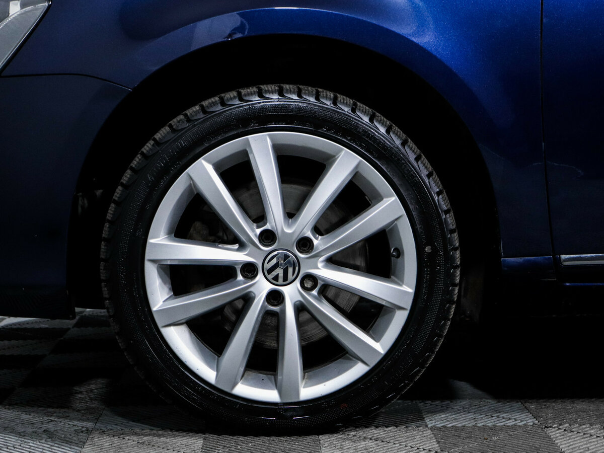 Volkswagen Passat 2011 года с пробегом. Фото: #11