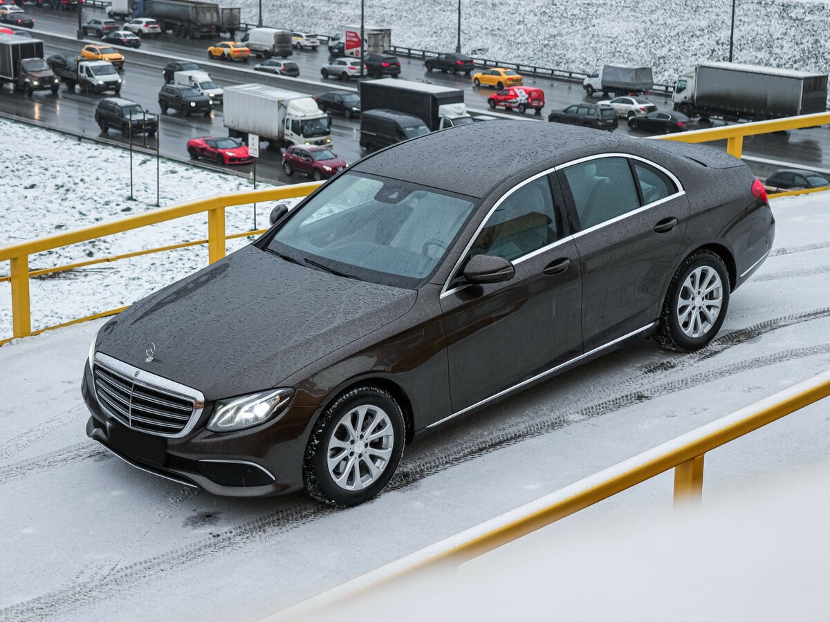 Mercedes-Benz E-Класс 2016 года с пробегом. Фото: #5