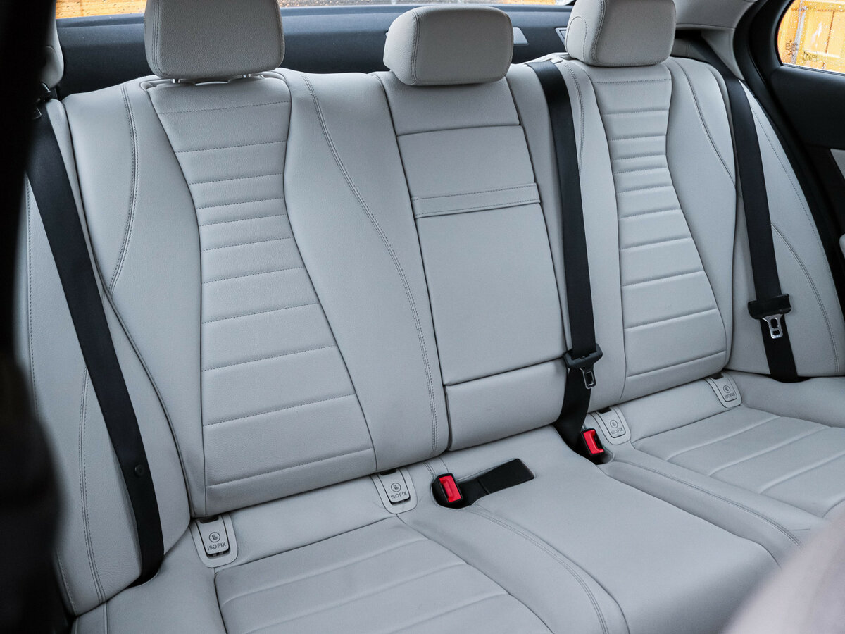 Mercedes-Benz E-Класс 2016 года с пробегом. Фото: #7