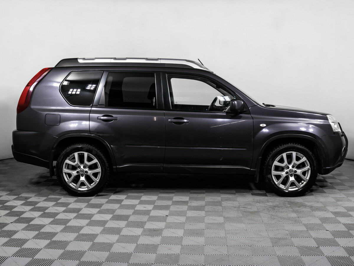 Nissan X-Trail 2011 года с пробегом. Фото: #3