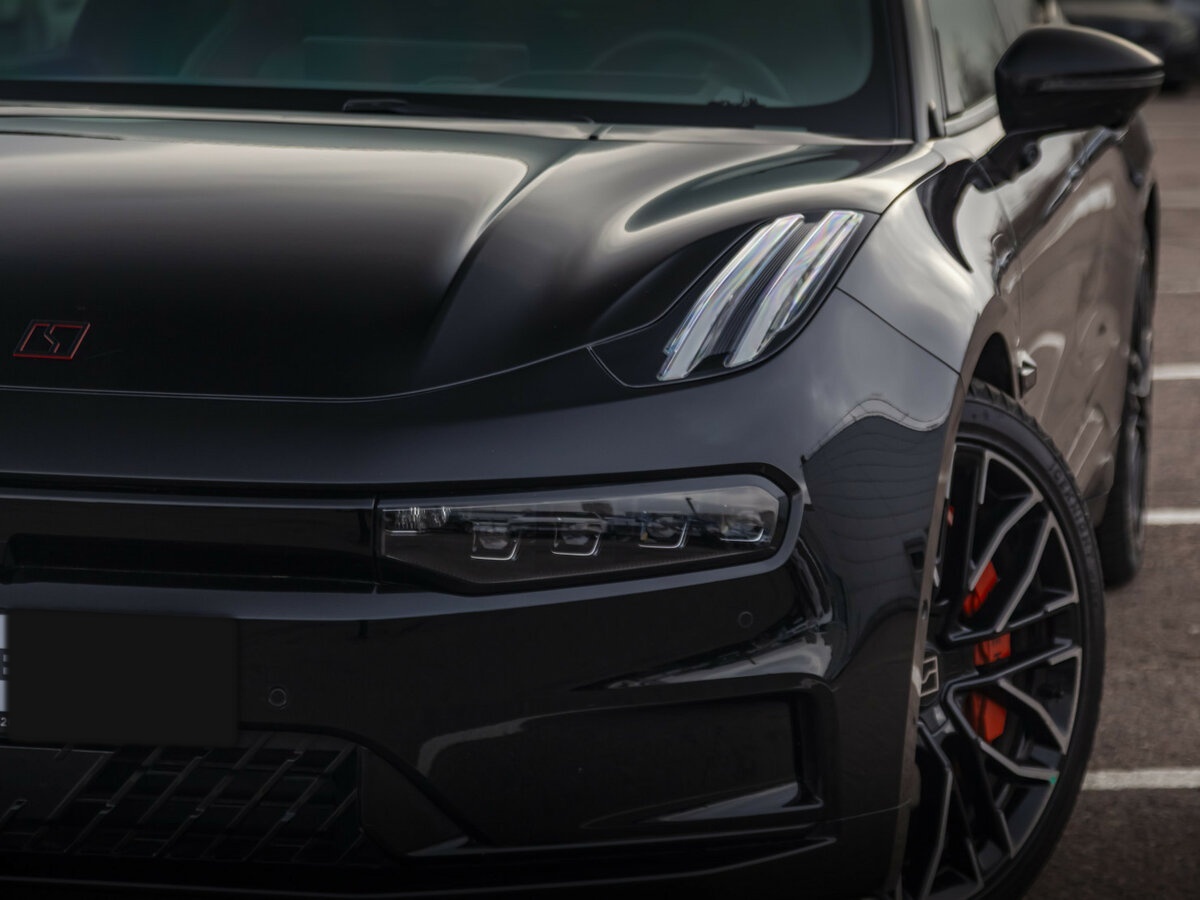 Zeekr 001 2023 года с пробегом. Фото: #1