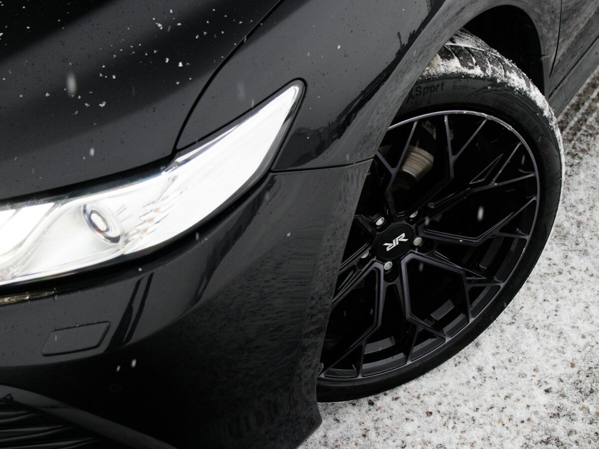 Toyota Camry 2022 года с пробегом. Фото: #9