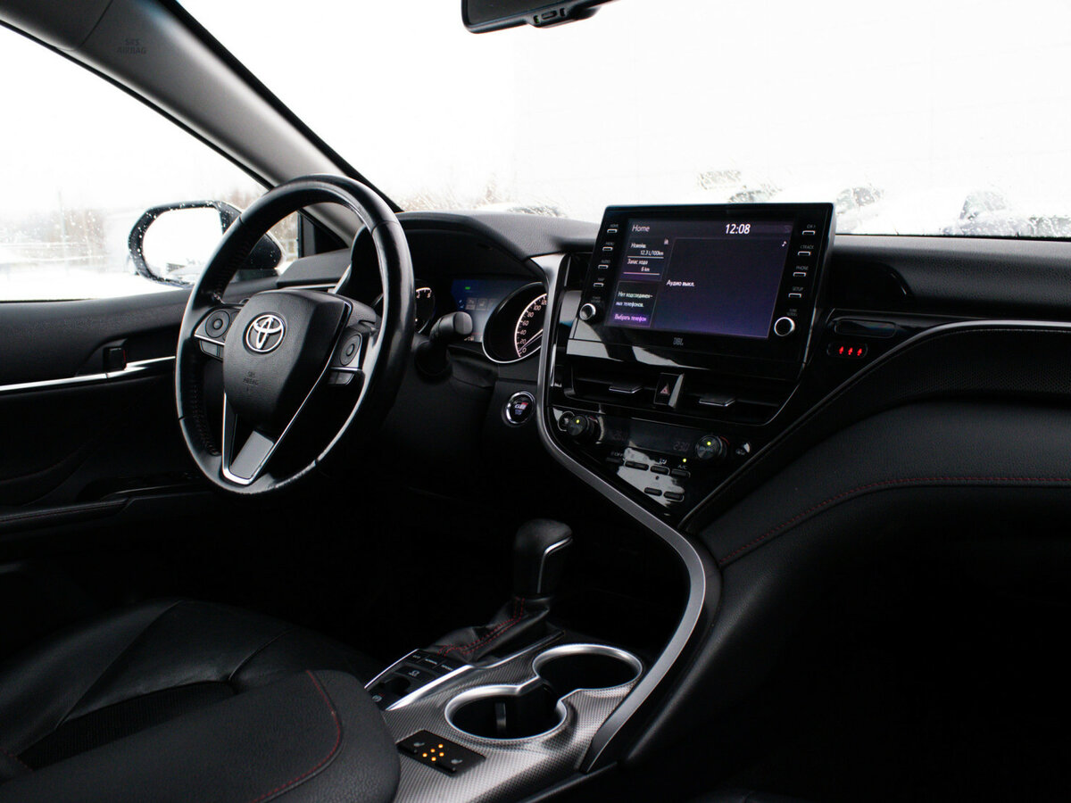 Toyota Camry 2022 года с пробегом. Фото: #11