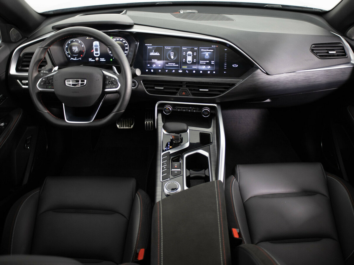 Geely Tugella 2022 года с пробегом. Фото: #6