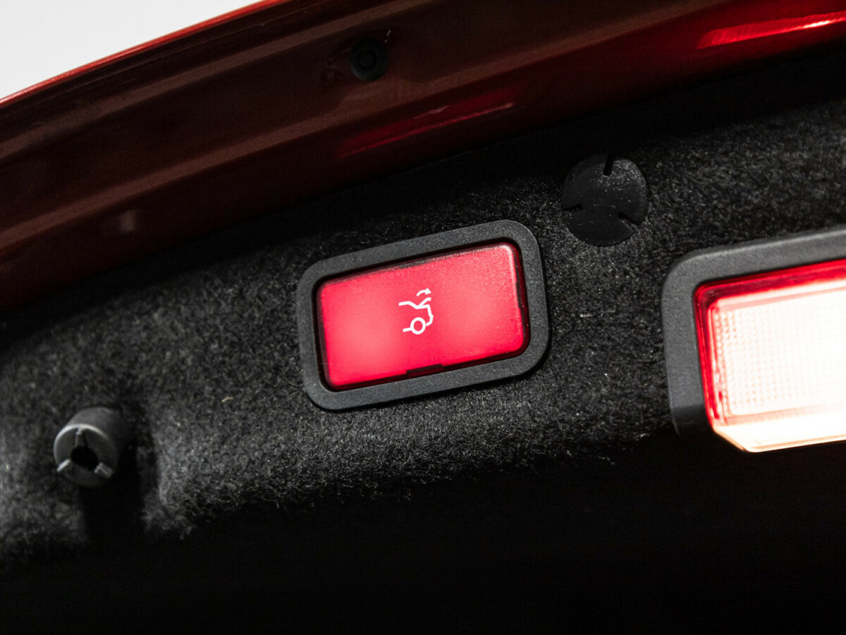 Mercedes-Benz C-Класс 2019 года с пробегом. Фото: #19