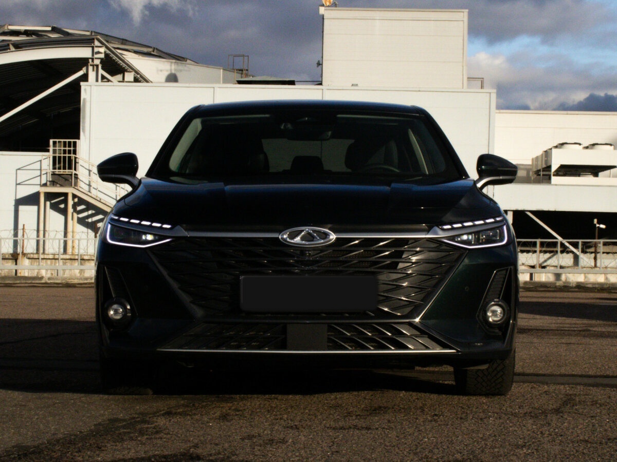 Chery Arrizo 8 2023 года с пробегом. Фото: #1