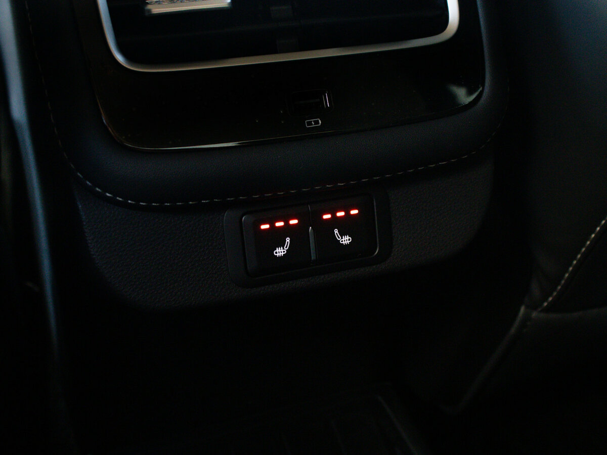 Chery Arrizo 8 2023 года с пробегом. Фото: #13