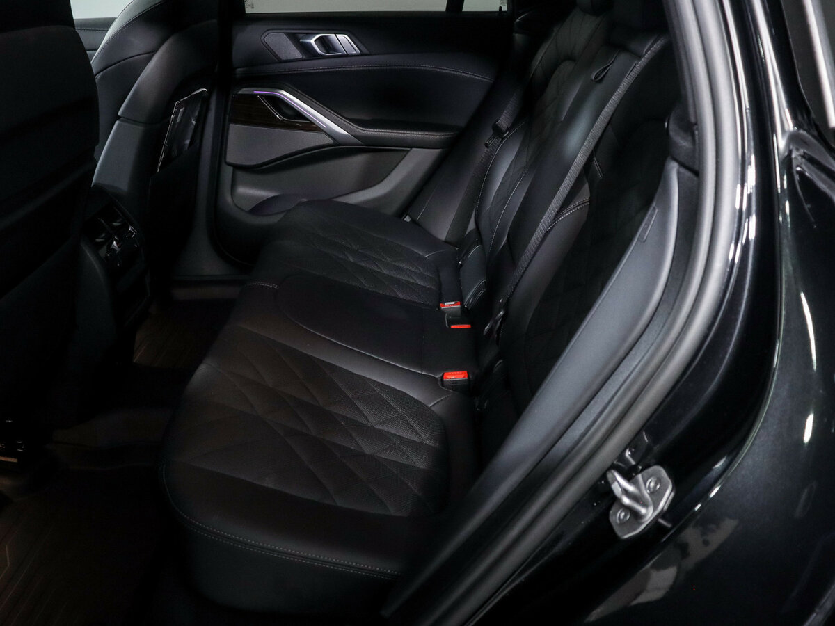 BMW X6 2023 года с пробегом. Фото: #6