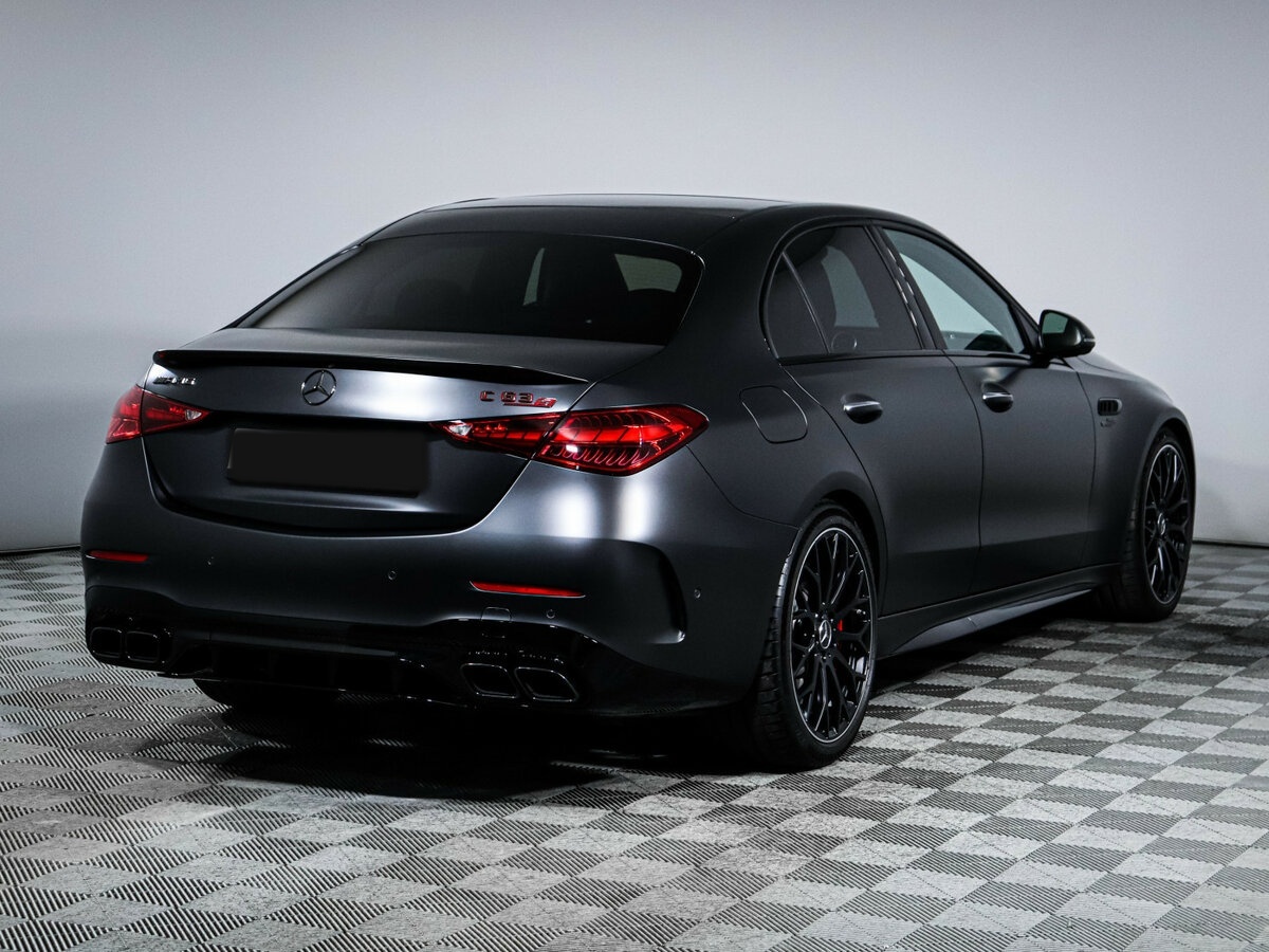 Mercedes-Benz C-Класс AMG 2024 года с пробегом. Фото: #3